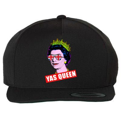 Elizabeth Yas Queen With Sunglasses Queen Of England Meaningful Gift Wool Snapback Cap