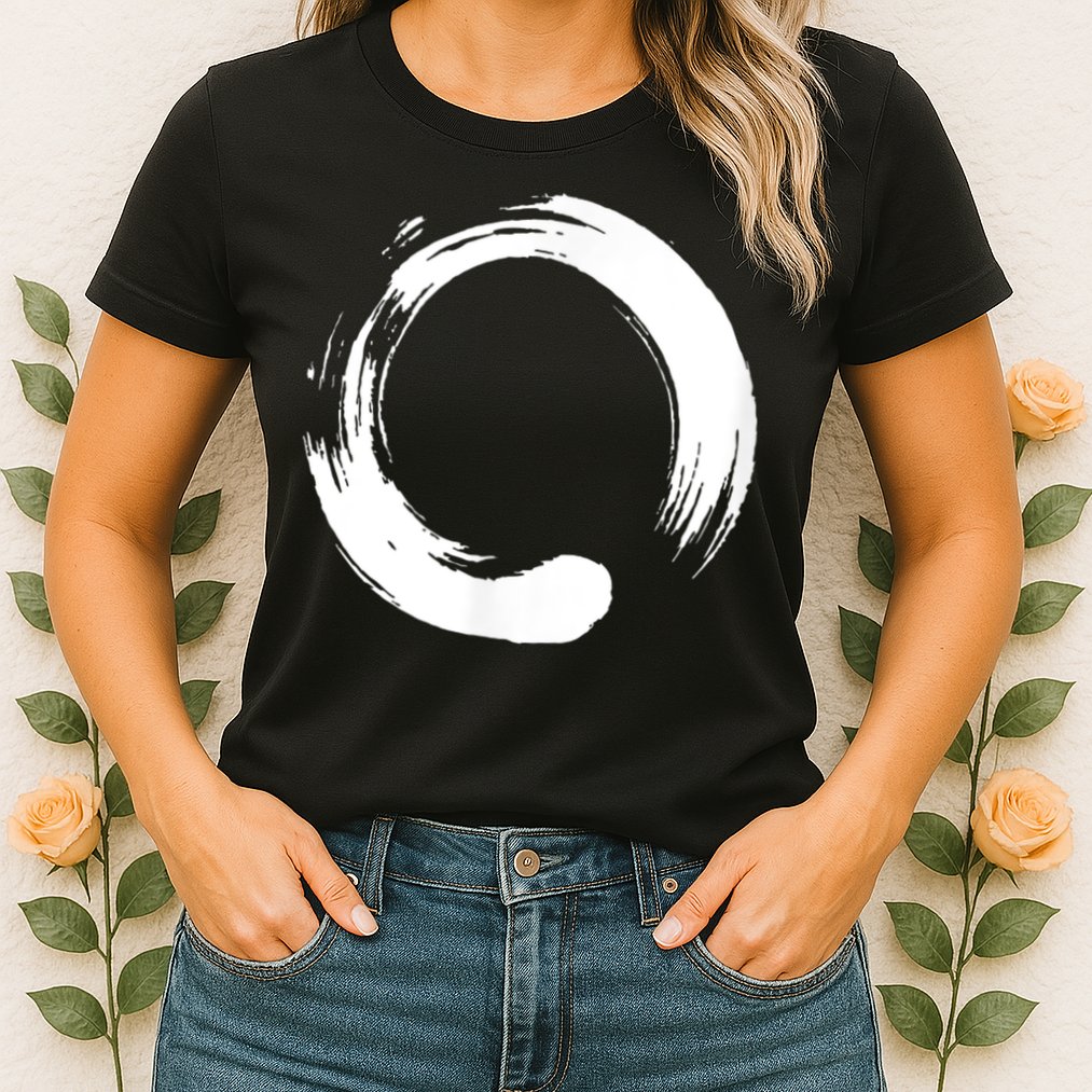 Enso Zen Circle Symbol Buddhism Buddha Meditation Yoga Womens T-Shirt
