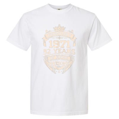 February 1971 52 Years Of Being Awesome 52th Birthday Garment-Dyed Heavyweight T-Shirt