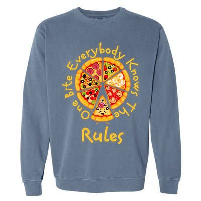 Funny 1 One Bite Everybody Knows Rules Pizza Food Lover Garment-Dyed Sweatshirt