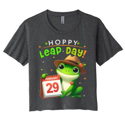 February 29th Funny Frog Leap Day Matching Leap Year 2024 Women's Crop Top Tee