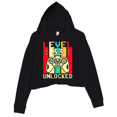 Funny 33rd Gamer  Saying Vintage Level 33 Unlocked Gaming Crop Fleece Hoodie