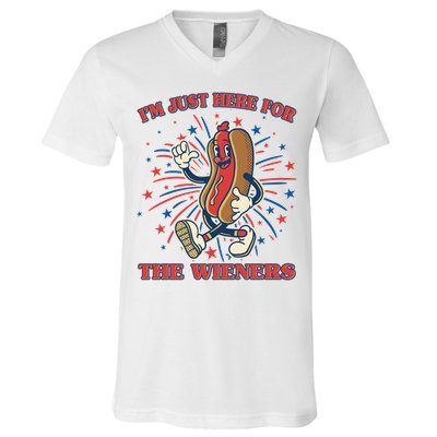Funny 4th Of July Im Just Here For The Wieners Retro Cartoon Hotdog V-Neck T-Shirt