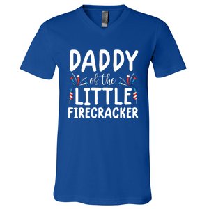 Funny 4th Of July Funny Gift Tee Daddy Little Firecracker Gift V-Neck T-Shirt