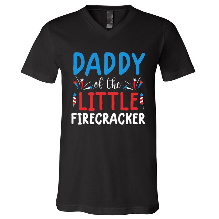 funny 4th of july for daddy little firecracker V-Neck T-Shirt