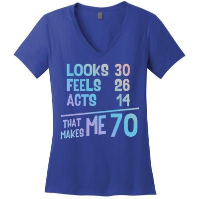 Funny 70 Year Old Joke Birthday Cute 70th Fabulous Humor Gift Women's V-Neck T-Shirt