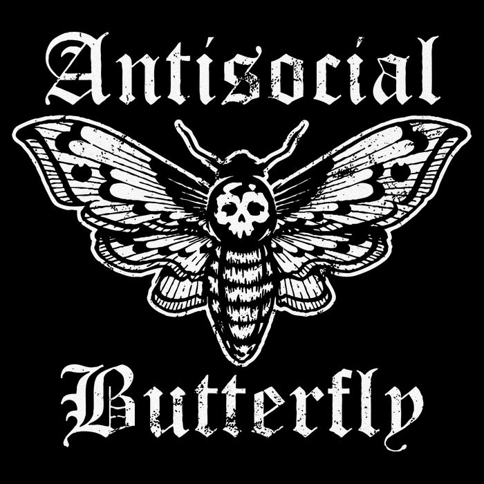 Funny Antisocial Butterfly Introvert Distressed Design T-Shirt