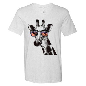 Fun And Cool Hipster Giraffe Animal LoverS Giraffe V-Neck T-Shirt