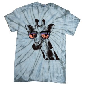 Fun And Cool Hipster Giraffe Animal LoverS Giraffe Tie-Dye T-Shirt