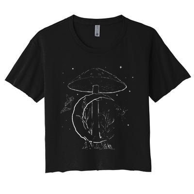 Fairycore Aesthetic Fairy Core Grunge Mushroom Moon Fairies Women's Crop Top Tee