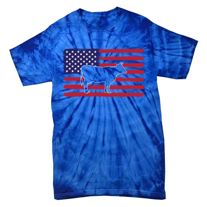 Farmer American Flag Cow Mom And Dad Gift Tie-Dye T-Shirt