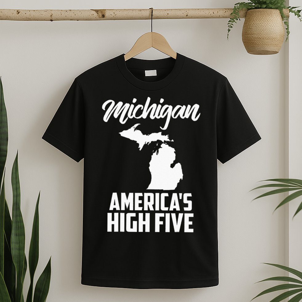 Funny Americas High Five State Of Michigan Gift Men Women T-Shirt