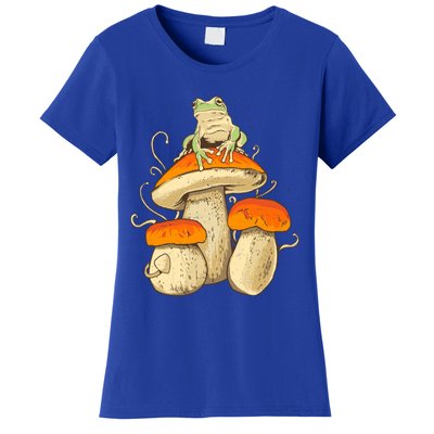 Frog And Mushrooms Funny Gift Women's T-Shirt