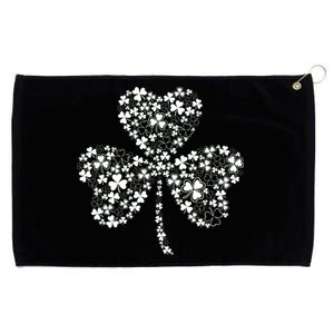 Family Of Shamrocks Cloverleaf Grommeted Golf Towel