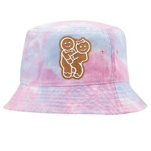 Funny Adult Sex Joke Naughty Gingerbread Make Love Christmas Matching Couple Tie-Dyed Bucket Hat