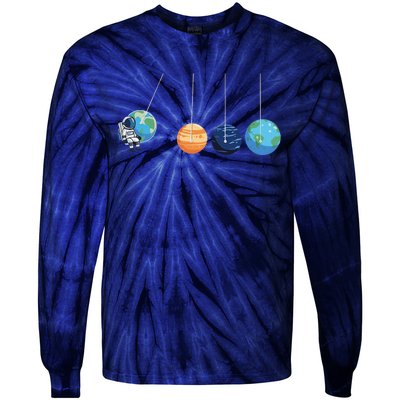 Funny Astronaut Swing Planets Space Newtons Cradle Pendulum Tie-Dye Long Sleeve Shirt