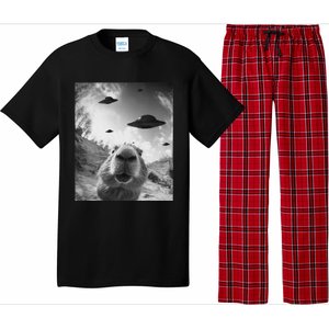 Funny Alien Ufo Graphiccapybara Selfie With Ufos Weird Pajama Set