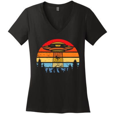 Funny Alien Yeti Bigfoot UFO Plus Size Women's V-Neck T-Shirt