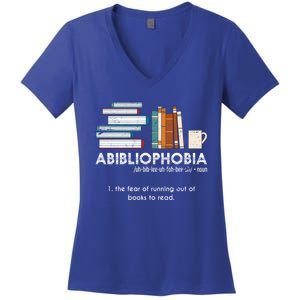 Funny Bookworm Abibiliophobia Librarian Book Nerd Reading Gift Women's V-Neck T-Shirt