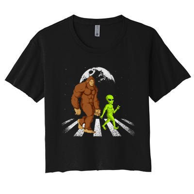 Funny Bigfoot Alien Moon Sasquatch Ufo Space Women's Crop Top Tee