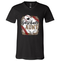 Funny Baseball Auntie Vintage Leopard Baseball Pride Gift V-Neck T-Shirt