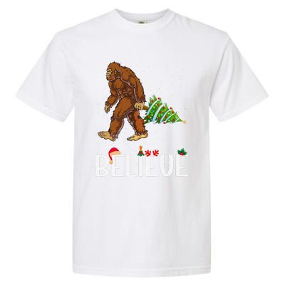 Funny Bigfoot Christmas Tree Lights Funny Sasquatch Believe Garment-Dyed Heavyweight T-Shirt