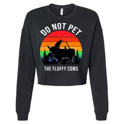 Funny Bison Do Not Pet The Fluffy Cows Cropped Pullover Crew