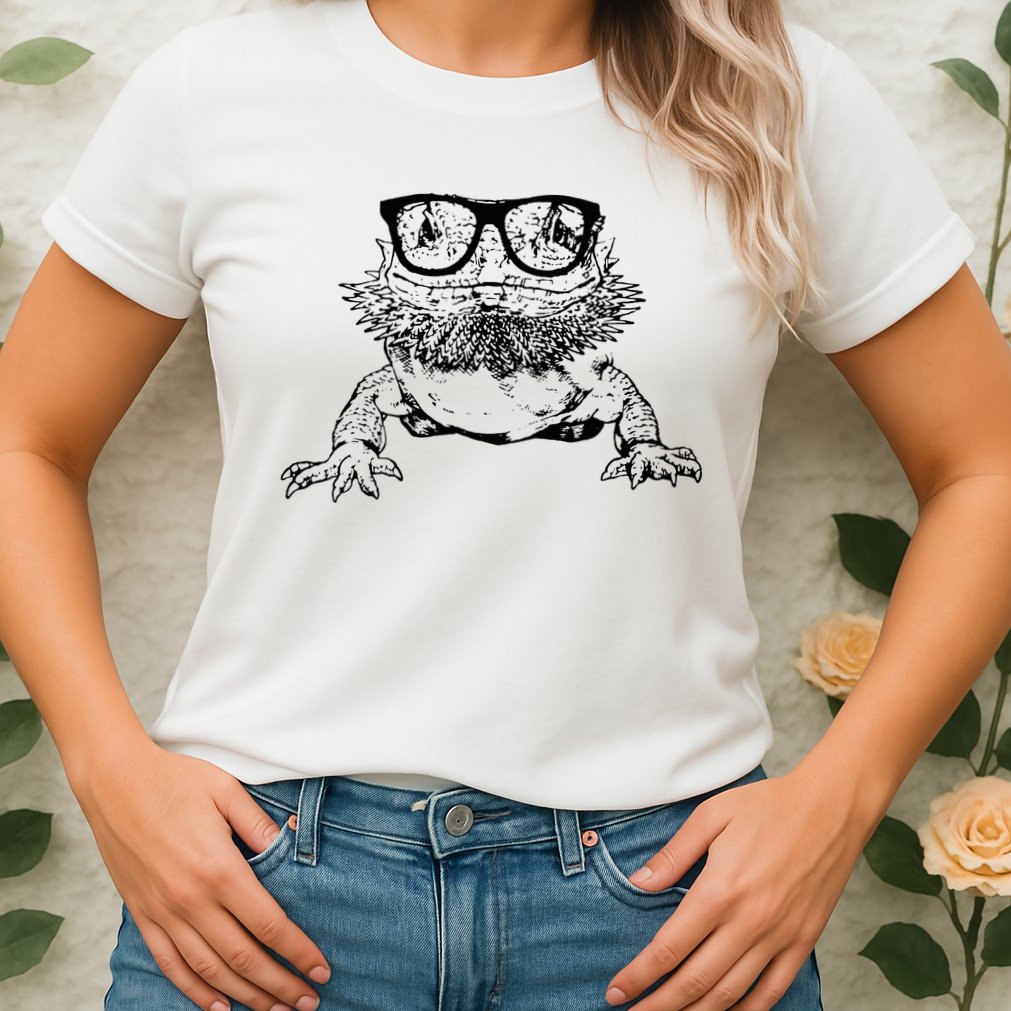 Funny Bearded Dragon Cute Reptile Lizard Nerdy Glass Animal Womens T-Shirt