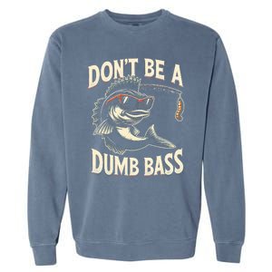 Funny Bass Fishing Stuff Funny Dad Bass Fish Papa Fishing Garment-Dyed Sweatshirt