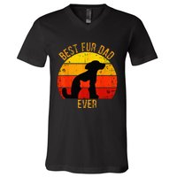 Funny Best Fur Dad Ever Vintage Retro Dog Cat Owner V-Neck T-Shirt