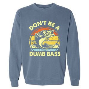 Funny Bass Fishing Stuff Funny Dad Bass Fish Papa Fishing Garment-Dyed Sweatshirt