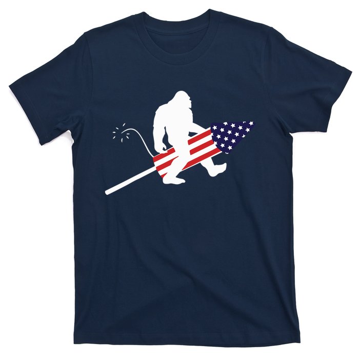 Men  Bigfoot Fireworks 4th of July American Flag US T-Shirt