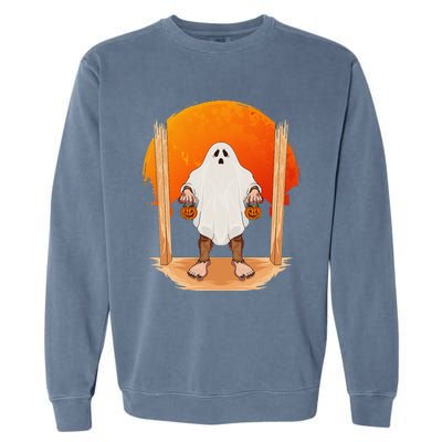 Funny Bigfoot Ghost Pumpkin Halloween Trick Or Treat Gift Garment-Dyed Sweatshirt