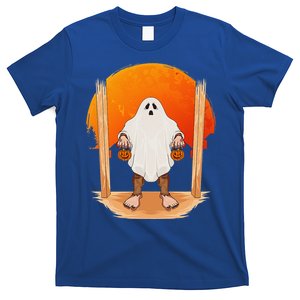 Funny Bigfoot Ghost Pumpkin Halloween Trick Or Treat Gift T-Shirt