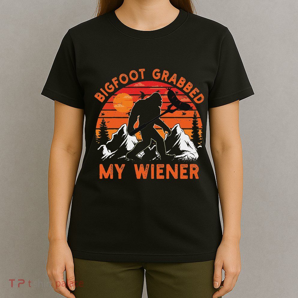 Funny Bigfoot Grabbed My Wiener Retro Bbq Humor T-Shirt