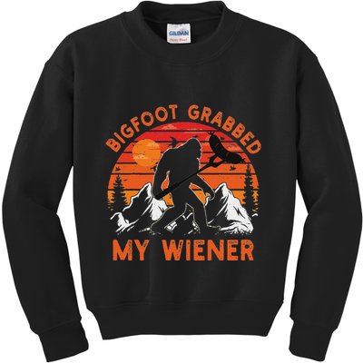 Funny Bigfoot Grabbed My Wiener Retro Bbq Humor Kids Sweatshirt
