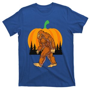 Funny Bigfoot Halloween Costume Pumpkin Sunset Horror Party T-Shirt