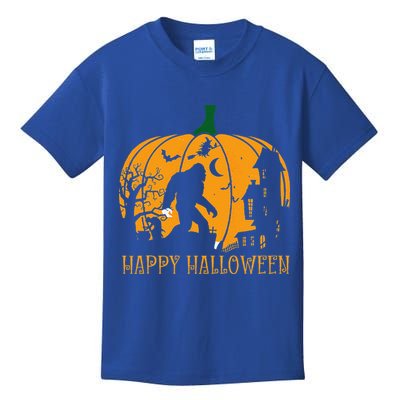 Funny Bigfoot Halloween Night Stroll With Pumpkin Kids T-Shirt