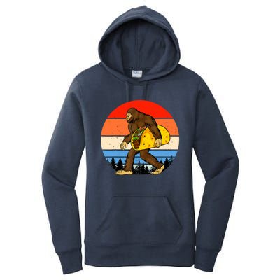 Funny Bigfoot Holding A Taco Gift Funny Taco Gift Women's Pullover Hoodie