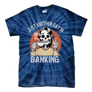 Funny Banking Humor Sarcastic Bankers Christmas Joke Tie-Dye T-Shirt