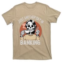 Funny Banking Humor Sarcastic Bankers Christmas Joke T-Shirt