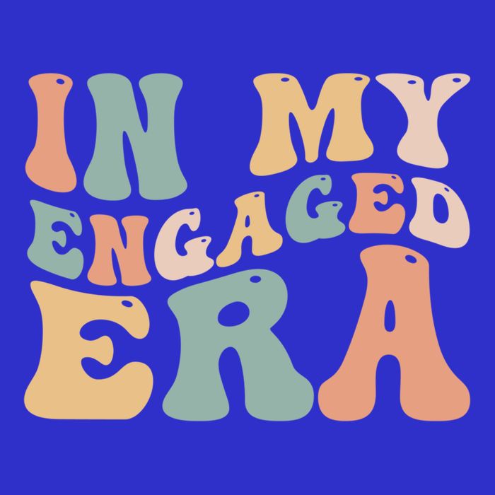 Funny Bride In My Engaged Era Engaget Retro Groovy Gift Button