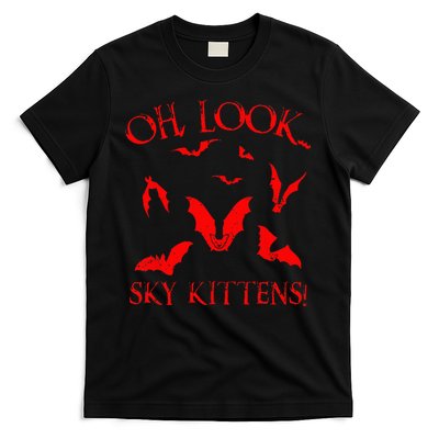 Funny Bat Lover Gift For Men Women Cool Sky Kittens Horror T-Shirt