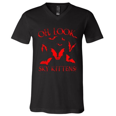 Funny Bat Lover Gift For Men Women Cool Sky Kittens Horror V-Neck T-Shirt