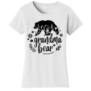 Floral Bear Matching Family Outfits, Funny Grandma Bear Women's T-Shirt