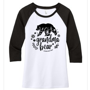 Floral Bear Matching Family Outfits, Funny Grandma Bear Women's Tri-Blend 3/4-Sleeve Raglan Shirt