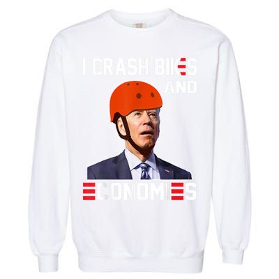 Funny Biden Meme I Crash Bikes And Economies Funny Joe Biden Falling Off Bike Garment-Dyed Sweatshirt