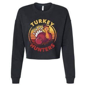 Funny Bowling Player Bowler Team Thanksgiving Turkey Hunters Cropped Pullover Crew