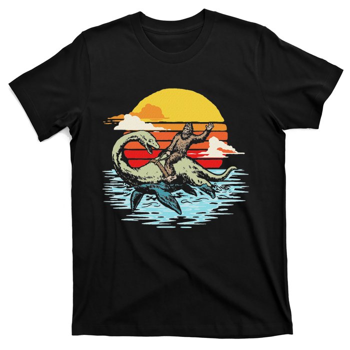 Fun Bigfoot Riding Nessie Funny Legends & Retro 80s Sunset T-Shirt