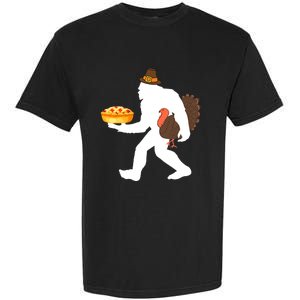 funny bigfoot sasquatch pilgrim pie turkey Thanksgiving Garment-Dyed Heavyweight T-Shirt